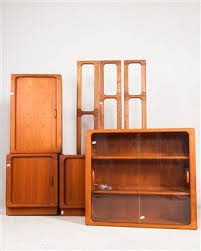 Ein sehr hochwertiges regal / medienregal von dyrlund aus den 60er jahren. Slutpris For Danischer Mobelarchitekt Sideboards Mit Jalousienturen