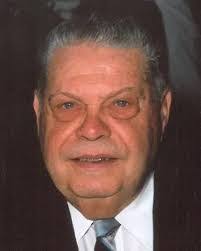 Robert Brott's Instagram, Twitter & Facebook