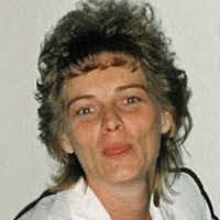 Edna Kaufman's Instagram, Twitter & Facebook