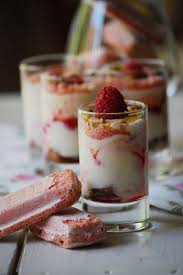 Miam Miam Tiramisu Aux Framboises Et Biscuits Roses De Reims Recetas De Comida Reposteria Francesa Comida