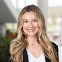 2900+ "Julia" profiles