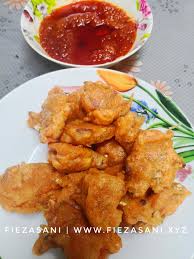Have you ever tried cucur ikan bilis? Resipi Cucur Bawang Dan Ikan Bilis Yang Sedap
