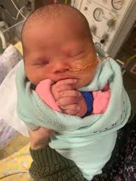 Coi Leray shares new photos of her baby daughter 🍼