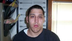 Sex offender who police say cut off monitoring bracelet held