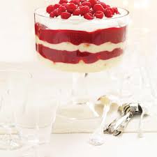 Berry Christmas Trifle Ricardo Recipe Trifle Recipe Christmas Trifle Christmas Trifle Recipes
