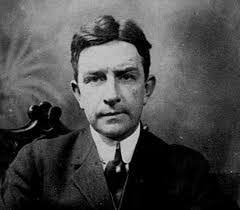 Merrill Chamberlain's Instagram, Twitter & Facebook