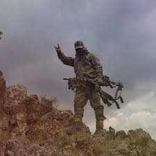 Jandarma özel harekat (jöh) timleri doğu ve güney doğu anadolu bölgemizde kolordu,tümen,tugay ve i̇l j.k.lıkları bünyesinde teşkil edilmiş ve jandarma genel komutanlığına. Jandarma Ozel Harekat 1217885 Uludag Sozluk Galeri