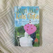 Pang! satu tamparan tangan kanan melayang ke pipi kiri zahil. Novel Isteri Aku Kalis Cinta Books Stationery Books On Carousell