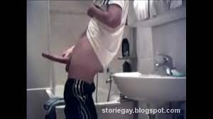 Boy big dick - handjob in the bathroom - XVIDEOS.COM