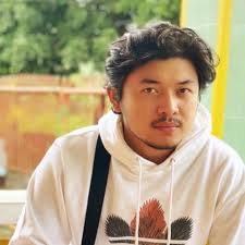 Which Team Rocket figure set is better, STS STUDIO or JB Studio?