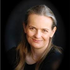 Andrea Sanderson's Instagram, Twitter & Facebook