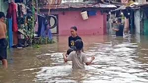 Karawang merupakan sebuah kabupaten yang ada di provinsi jawa barat. Sungai Loji Meluap Ratusan Rumah Di Pekalongan Terendam Banjir Bagian 1