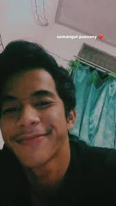 1.6 gambar keren anime sedih. Pin Oleh Lula Di Ulzzang Boy Pacar Pria Remaja Gambar Pasangan Lucu