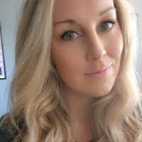 Jessica Piche's Instagram, Twitter & Facebook