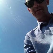 Mark Holder (@theeholder)