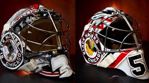 Blackhawks goalie corey crawford talks about having to change masks after getting hit with a puck. Crawford Raanta Unveil Sharp Winter Classic Masks Sportsnet Ca