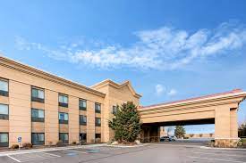 The city of twin falls purchased this property in 1969. La Quinta Inn Suites By Wyndham Twin Falls Twin Falls Id Hotels