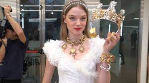 Pin By Izyscripts On Ella Enchanted Pearl Necklace Fashion Jewelry