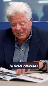 We believe in a a culture of collaboration. Our agents support one another  to help our clients get to the closing table smoothly. If you’re thinking  of changing brokerages, check out our link in bio., ...