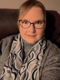 This 2 piece set is really soft and exactly what you need for a cold  summer. This is a Beautiful black color that will look good