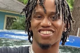 Lakeisha Lawrence's Instagram, Twitter & Facebook