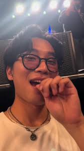 Daniel Kim Wave to Earth Girlfriend