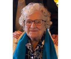 Stefanie Blackbird Obituary (1928