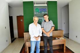 Lavrastec: prefeito municipal e assessor de Inovação da UFLA visitam obras 