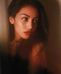 Luna Taylor (@DelphicLuna)