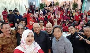 Salam taaruf, i'm choosing mc111 as well using my spm2016 results. Budak Masscomm Uitm Raikan Pensyarah