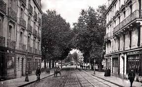 Nantes Rue De Strasbourg Et Place Du Port Communeau Nantes Loire Atlantique Loire