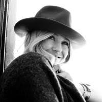 Gretchen Bleiler (@GretchenBleiler)