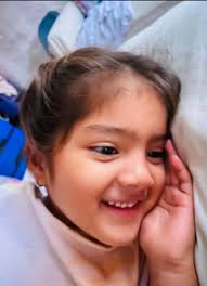 Iris Davila (@iris.davila92)