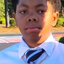 Allen Dillard Tekeya (@coldesttomboy_) • Instagram photos and videos