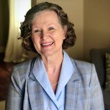 Kathy Dean's Instagram, Twitter & Facebook