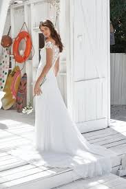 Brautkleid carmen ausschnitt sinnliche brautkleider mit. Weisses Brautkleid Mit Spitze Und Carmen Ausschnitt In A Linie Von Lillian West Modell 66037 Heiraten Mit Braut De