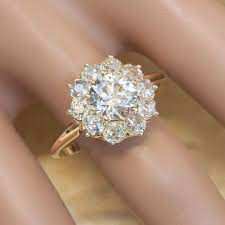 Pin By Sara Miroballi On Jewelry Flower Diamond Engagement Ring Wedding Rings Engagement Engagement Rings