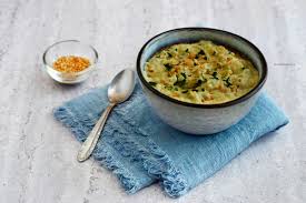 La salsa di melanzane veloce, detta anche caviale di melanzane, è una deliziosa e facilissima crema da spalmare, molto semplice da preparare e molto appetitosa. Babaganoush Salsa Di Melanzane Al Microonde Cucina Serena