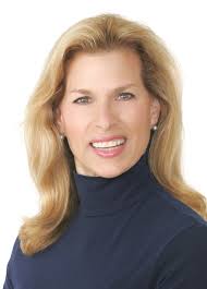 Robyn Biener Real Estate Associate in Manhattan Beach California