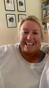 Happy New Year! Please let your dogs inside tonight🎆#meettheirneeds  #keepyourdogsafe #fearfreetraining #trainyourdogwithhelen  #dogtrainersofinstagram