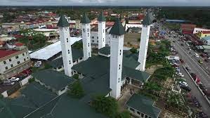 Masjid ayesha is a mosque in manurewa about 5 minutes from manukau city in auckland. Kok Lanas Kelantan Malaysia 24 Dis 2016 Aerial Footage Of Stock Footage Video 100 Royalty Free 25444901 Shutterstock
