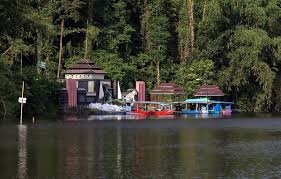 Untuk harga tiket masuk wisata alam situ lengkong panjalu sendiri yaitu rp.5.000/orang. Tiket Masuk Situ Lengkong Panjalu Wisata Ziarah Situ Lengkong Panjalu Jabar Libas News Com Kata Situ Berarti Danau Sedangkan Lengkong Baca Xstartwinkle