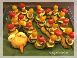 Brotchenwurm Rezept Kindergeburtstag Essen Kindergeburtstag Essen Kita Und Kindergarten Essen