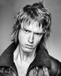 Punk rock hairstyles can be seen in on the runway, in fashion. 15 Iconic 70 S Hairstyles For Men That Are Worth Trying