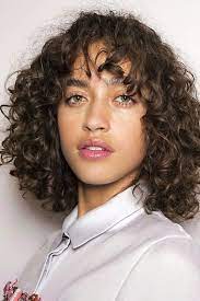 The Haircuts That Will Be Everywhere This Summer According To A Celebrity Stylist Curly Hair Styles Short Hair Styles 100 Human Hair Wigs