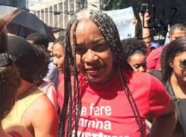 Reportagem da manifestação que juntou milhares de imigrantes este domingo em lisboa a favor de direitos iguais e contra a arbitrariedade e os atrasos na entrega de documentos por parte do estado. Bahia Noticias Noticia Essa Nao E Uma Manifestacao So Da Esquerda Diz Olivia Sobre Atos Contra Cortes Na Educacao 30 05 2019