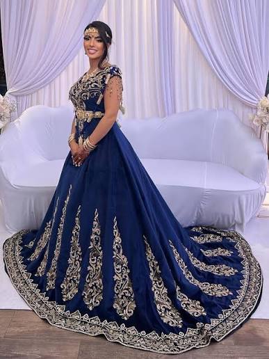 Incroyable robe Constantinoise 🇩🇿fergani disponible en location et  prestation Negafa