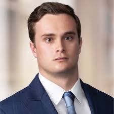 I am excited to share that today was my first day at Thompson Coburn LLP in  the Chicago office as a 2024 Summer Associate! I'm grateful for the  opportunity and look forward