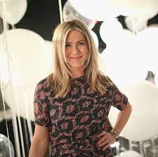 Jun 22, 2021 · the true story of jennifer aniston. Jennifer Aniston Ihr Geheimnis Fur Schones Haar Brigitte De