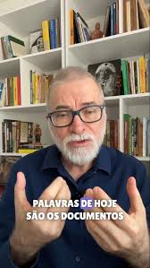 Oswald de Andrade, que era milionário na juventude, morreu pobre. Sem  dinheiro nos últimos anos de vida, teve que se desfazer da maior parte de  sua coleção de obras de arte. Entre